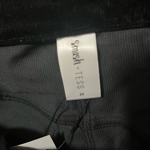 Black “corduroy” pant - Picture 2 of 2